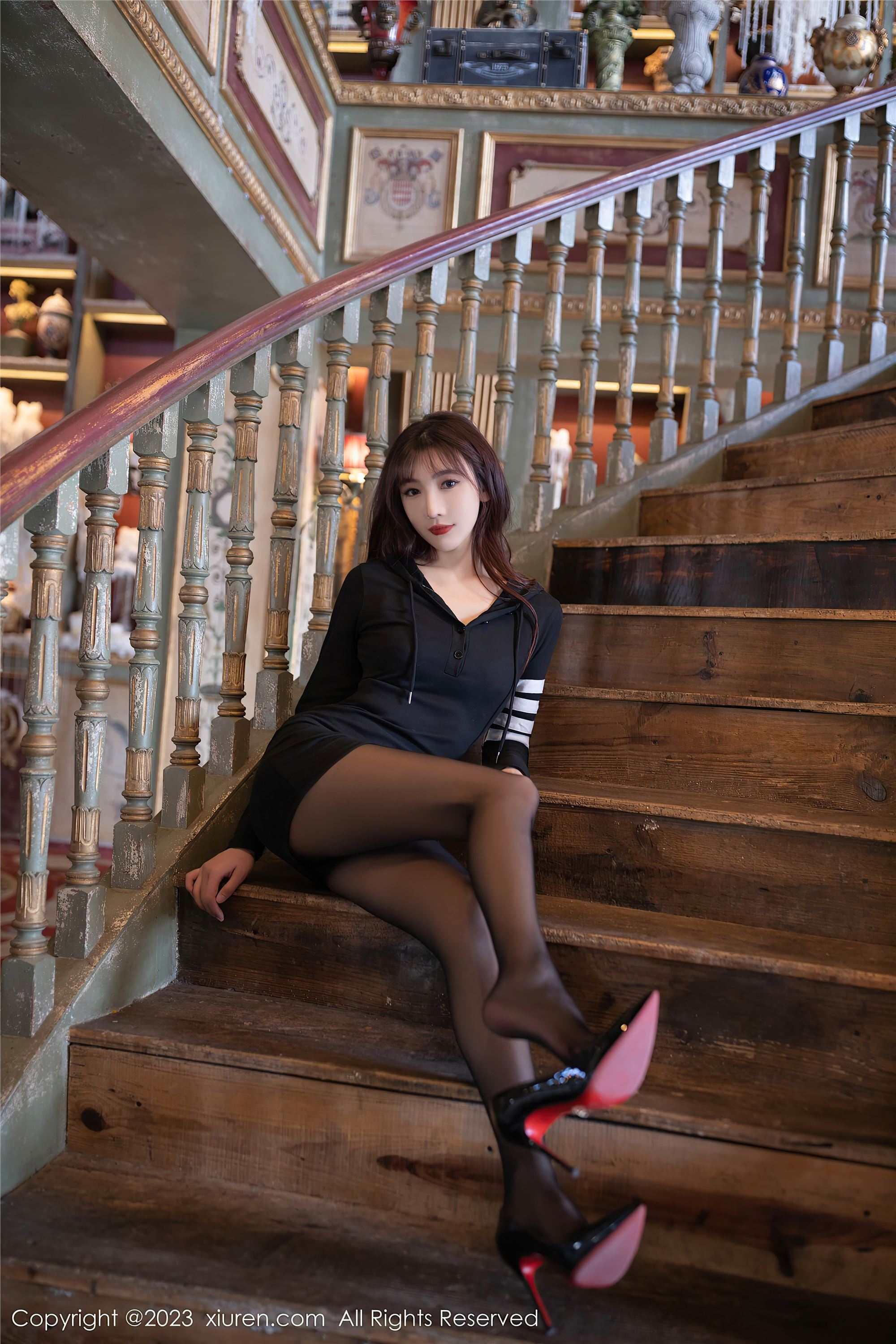 XiuRen秀人网  2023.06.15 NO.6925 陆萱萱